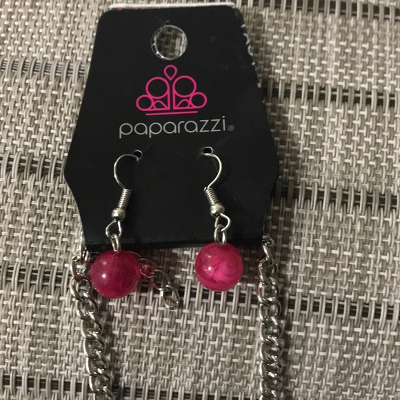 Necklaces set with earrings - Picture 4 of 5